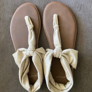 Sanuk Yoga sling sandal